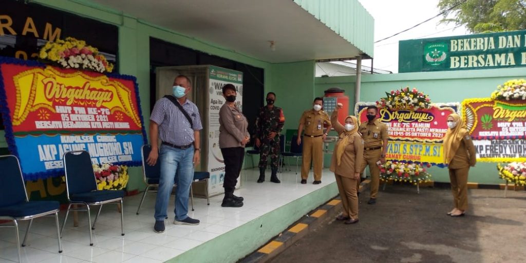 MUSPIKA CURUG dan KELAPADUA Menyambangi Kantor Koramil 02 CURUG di Hari HUT TNI