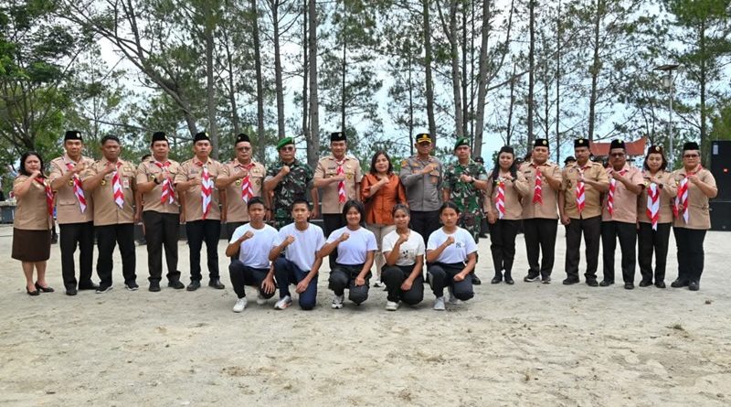 Bupati Humbahas Berangkatkan 5 Peserta Ikuti SPOBNAS